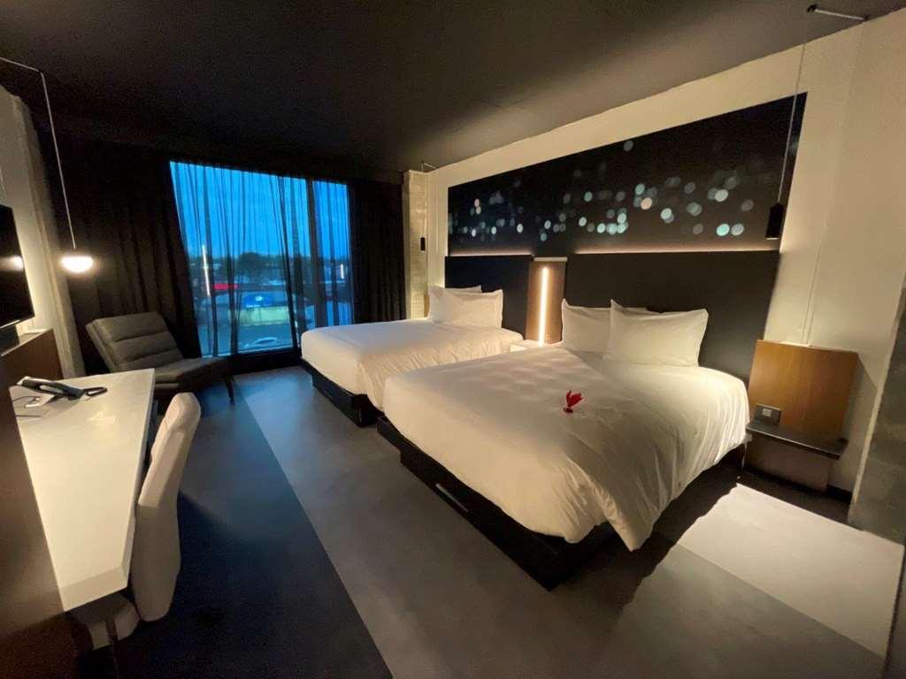 Grand Hotel Times Blainville-Mirabel Ngoại thất bức ảnh